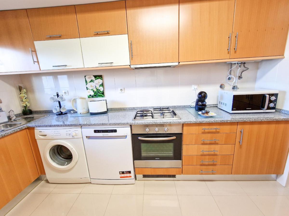 Apartment Rocha Oceano Azul Charming Portimao Exterior photo